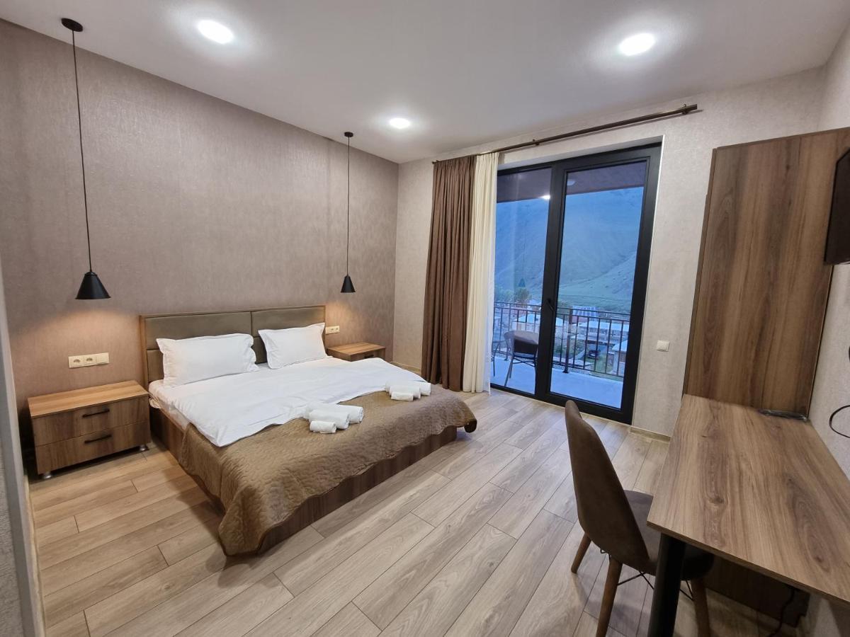 Hotel Sweet Night Казбеги Екстериор снимка