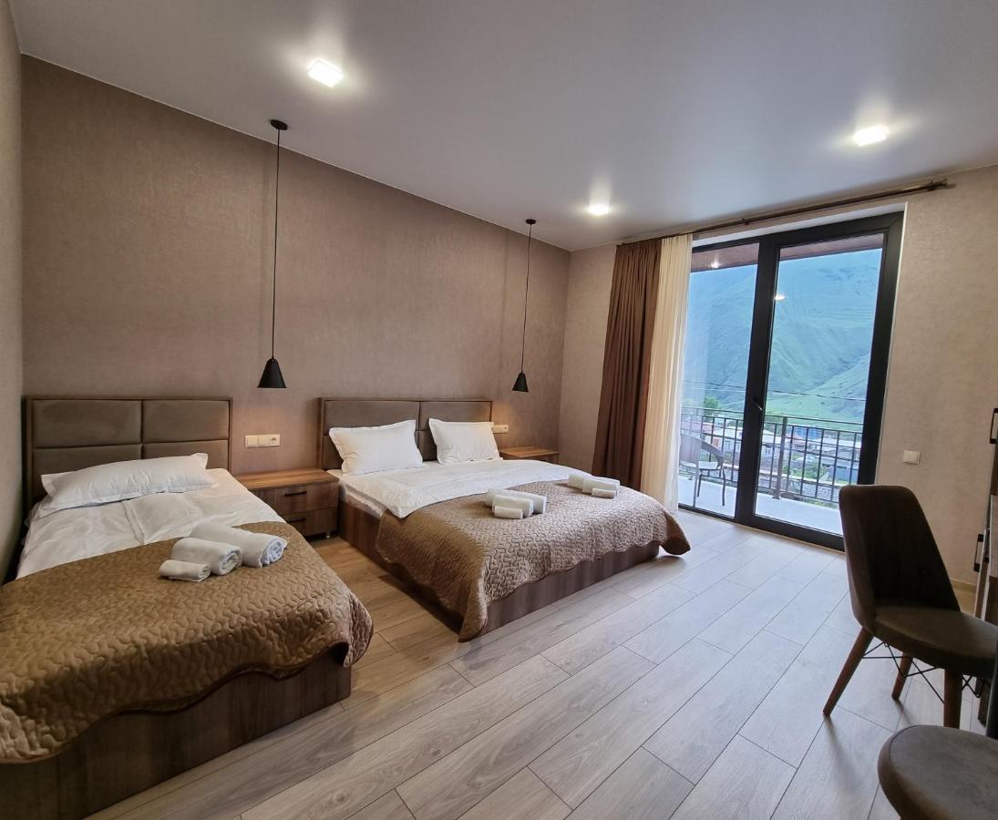 Hotel Sweet Night Казбеги Екстериор снимка