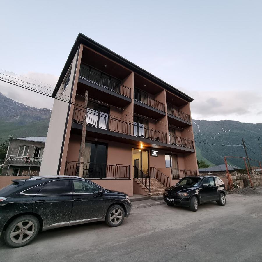Hotel Sweet Night Казбеги Екстериор снимка