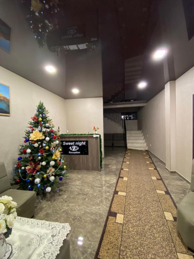 Hotel Sweet Night Казбеги Екстериор снимка