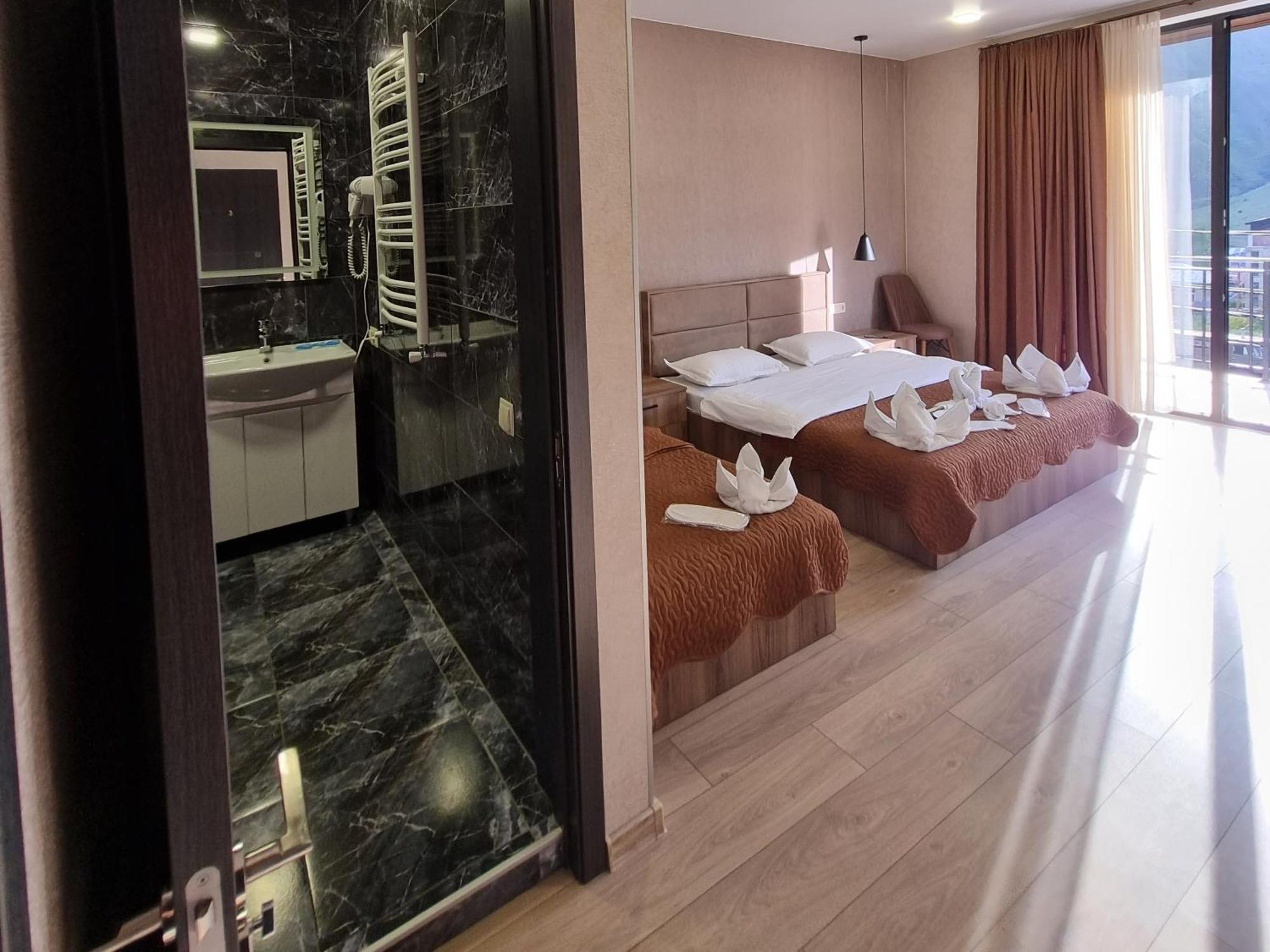 Hotel Sweet Night Казбеги Стая снимка